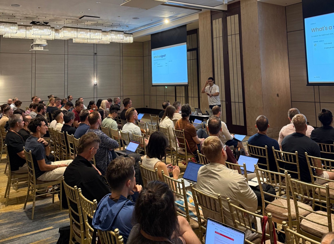 Thibault running a workshop on signals for a full room of founders